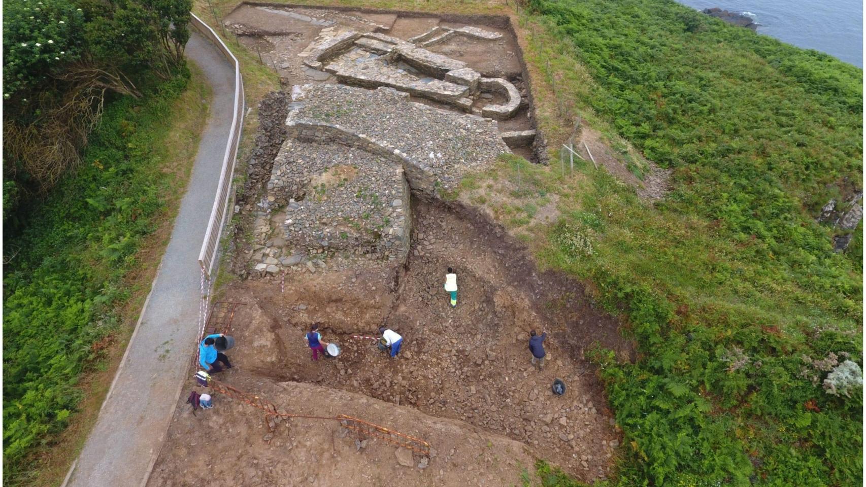 Arranca una nueva excavación en el Sarridal de Cedeira (A Coruña) que incluye visitas guiadas