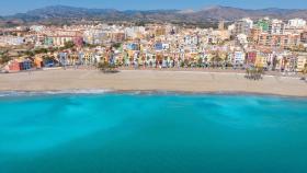 Vista de Villajoyosa y su costa.