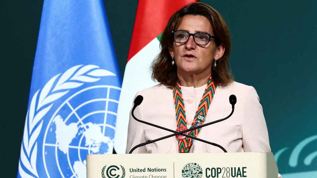 La ministra de Transición Ecológica y el Reto Demográfico, Teresa Ribera, hace una declaración durante la Conferencia de las Naciones Unidas sobre el Cambio Climático COP28 en Dubái.