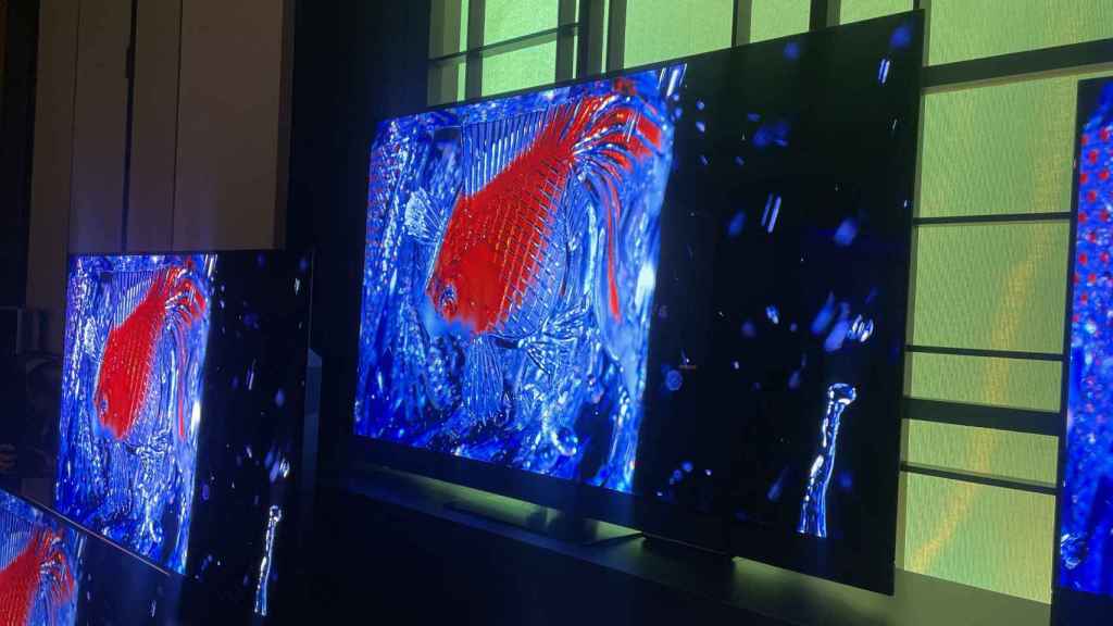 El televisor Panasonic OLED Z93A de 77 pulgadas.