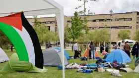 Acampada en el campus Miguel de Unamuno de la universidad de Salamanca de estudiantes pro Palestina