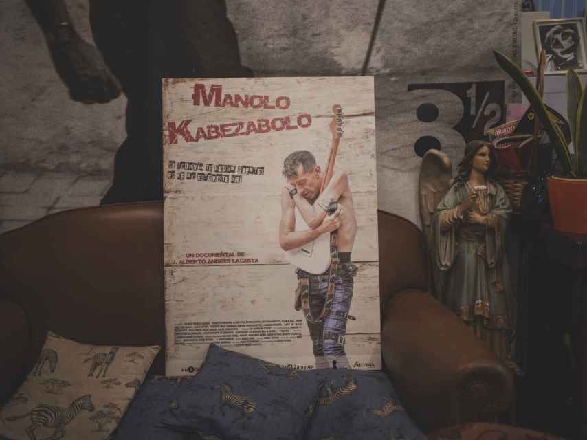 El cartel de Manolo Kabezabolo.