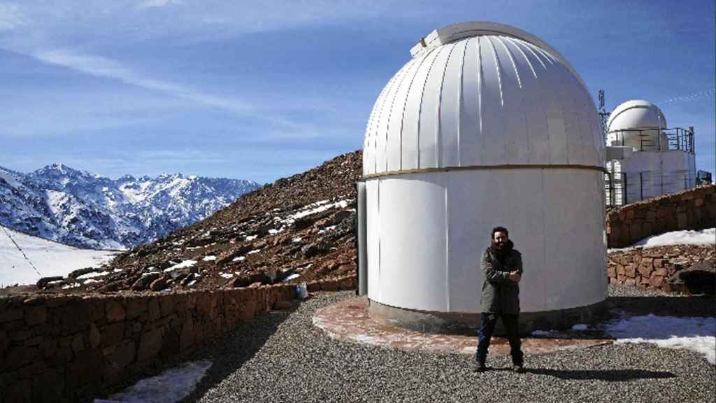 Pozuelos en el observatorio de Oukaïmeden en Marruecos.