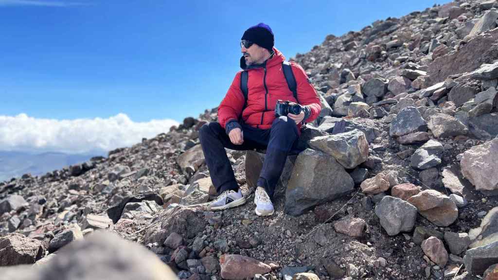 El burgalés Solimán López subió al Chimborazo, el pico más alto de Ecuador, para recoger muestras de agua glaciar.
