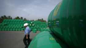 Almacén de productos de la petrolera BP en Vietnam.