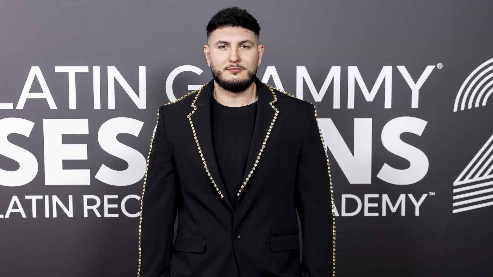 Omar Montes, en el 'photocall' de la Latin Grammy Session.