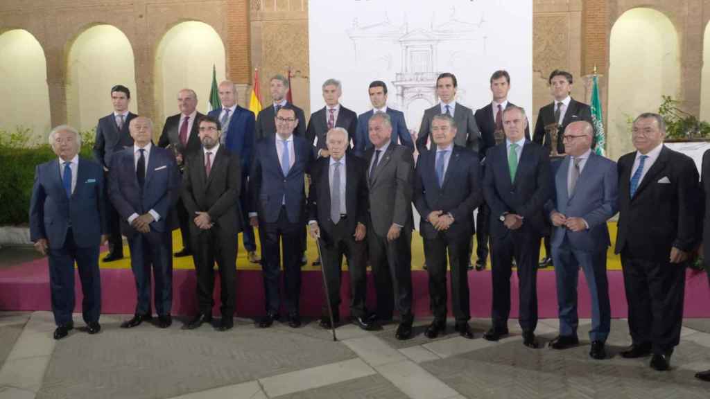 Foto de familia de los Premios Puerta del Príncipe.