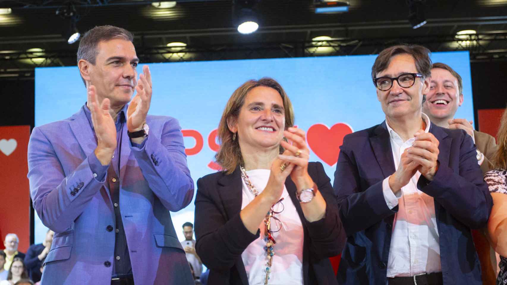 Pedro Sánchez, Teresa Ribera y Salvador Illa en un acto preelectoral este sábado