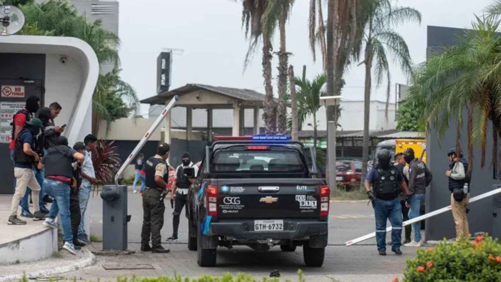 Policía en Guayaquil, Ecuador.