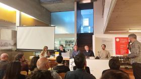 Arquitectos premiados en la XVI Bienal debaten en A Coruña sobre arquitectura local