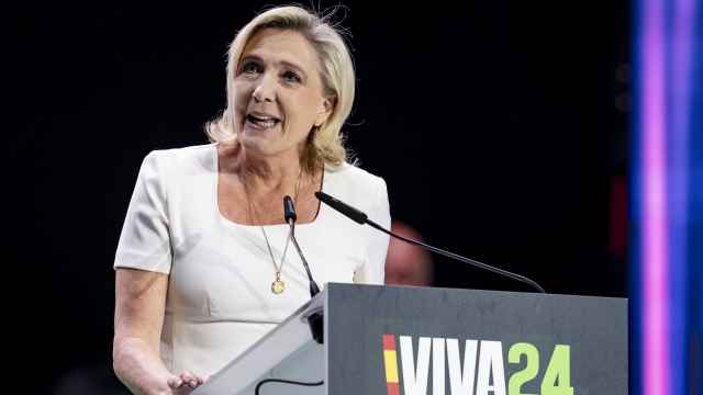 Le Pen insta a votar a Vox en las europeas del 9-J: La UE promueve lo 'woke' y el islamismo