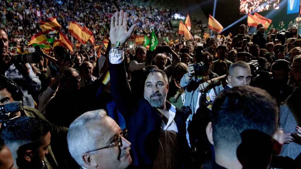 Santiago Abascal, a su llegada al acto 'Europa Viva 24' en el Palacio de Vistalegre de Madrid