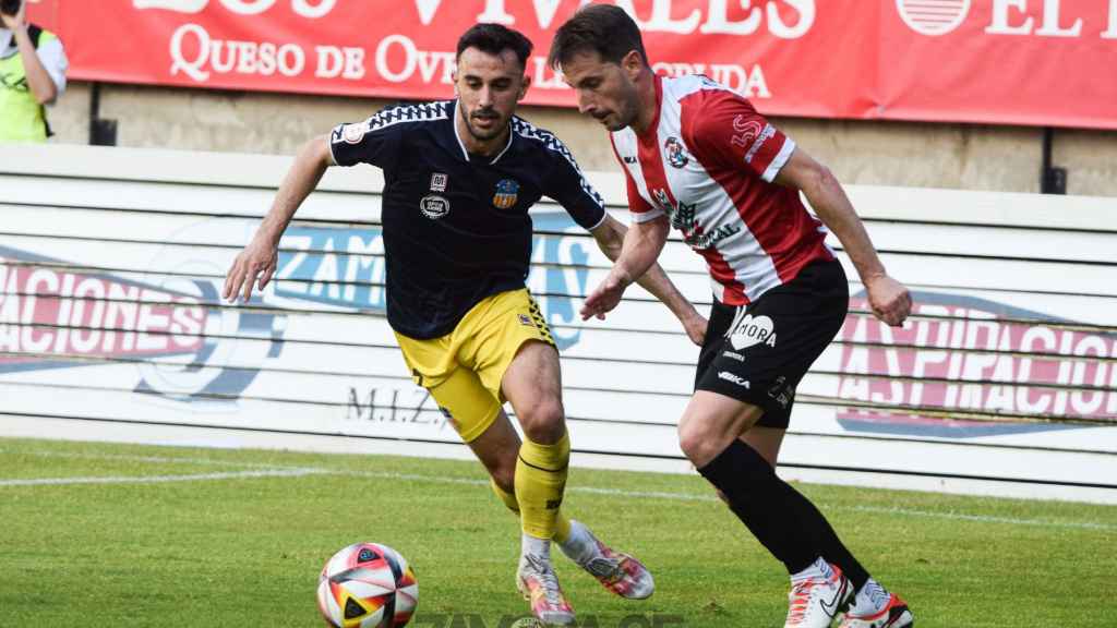 Una imagen del encuentro de este domingo entre el Zamora CF y el Sant Andreu