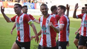 El jugador zamorano Cañizo celebra uno de los dos goles que ha realizado en el encuentro de este domingo frente al Sant Andreu