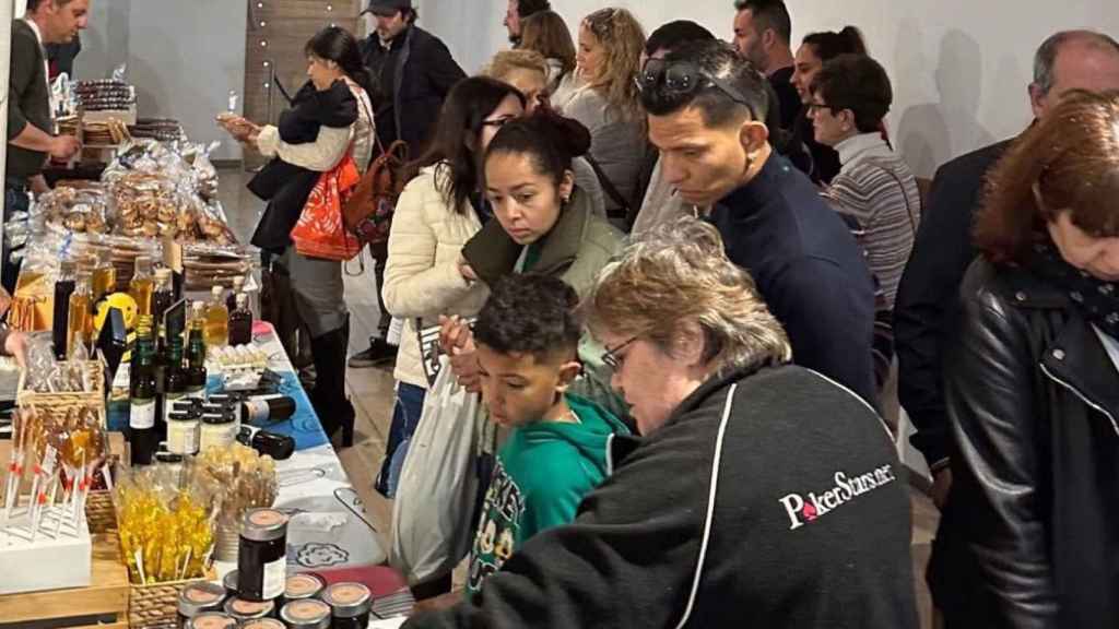 Asistentes a la feria Dulcería, este fin de semana en Valladolid.