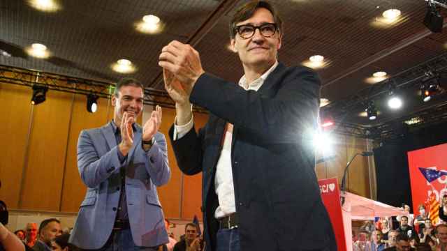 Pedro Sánchez y Salvador Illa, el pasado 18 de mayo en un acto de campaña de las elecciones catalanas.