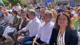 Moreno, Feijóo, Bendodo y Crespo en el acto de este domingo en Málaga.