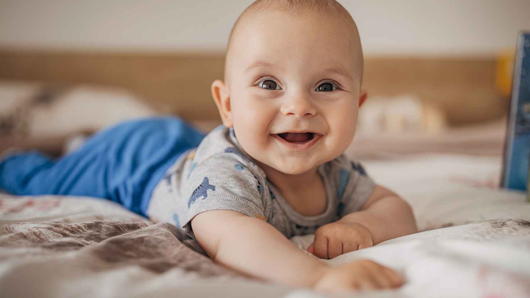 Niño sonriendo.