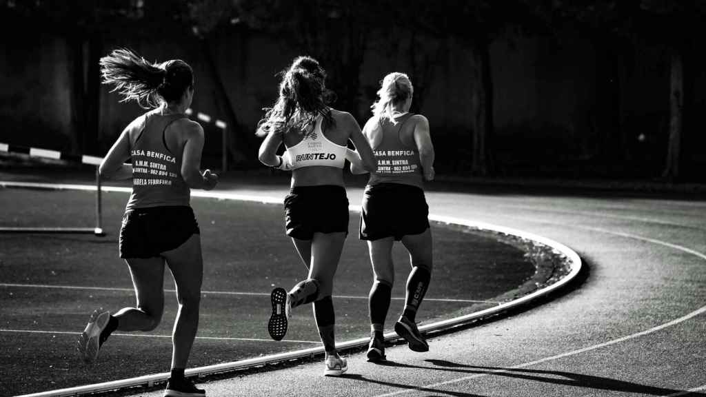 Tu llegada a la meta de la XX Carrera de la Mujer 'Central Lechera Asturiana' en vídeo