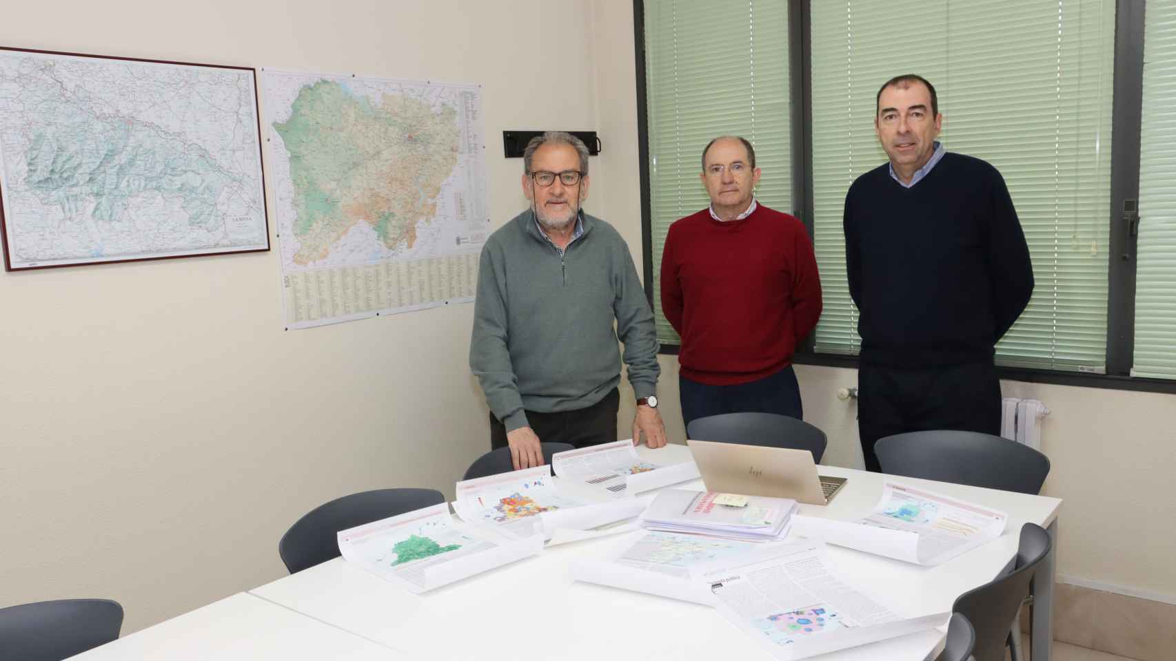 Los investigadores del Departamento de Geografía de la Universidad de Salamanca José Manuel Llorente Pinto, Juan Ignacio Plaza Gutiérrez y José Luis Sánchez Hernández