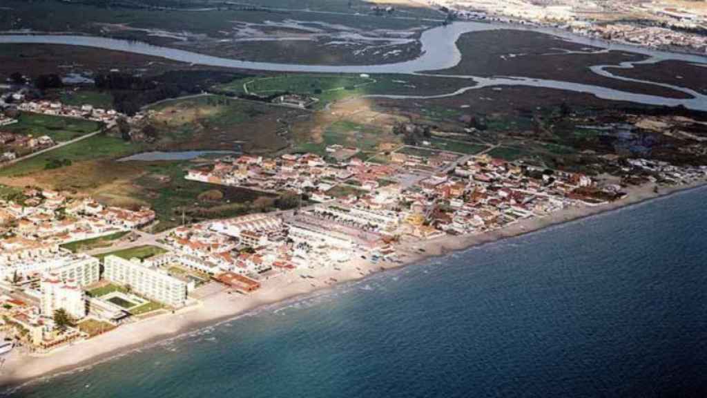 Vista aérea de la playa de El Rinconcillo.