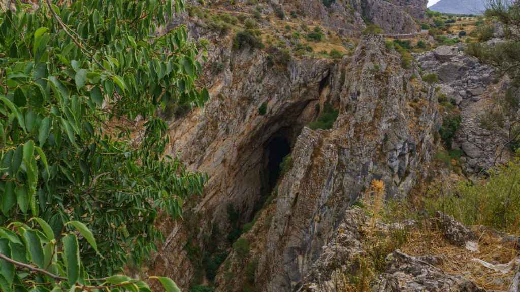 Vista aérea de la Cueva del Hundidero, Málaga.