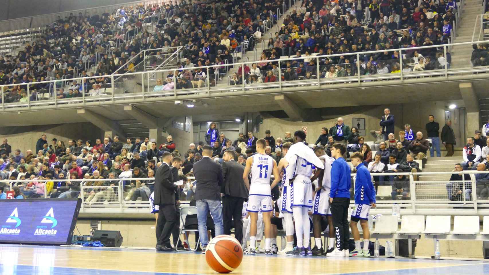 El HLA Alicante anima a su afición para que les acompañe en los próximos encuentros.