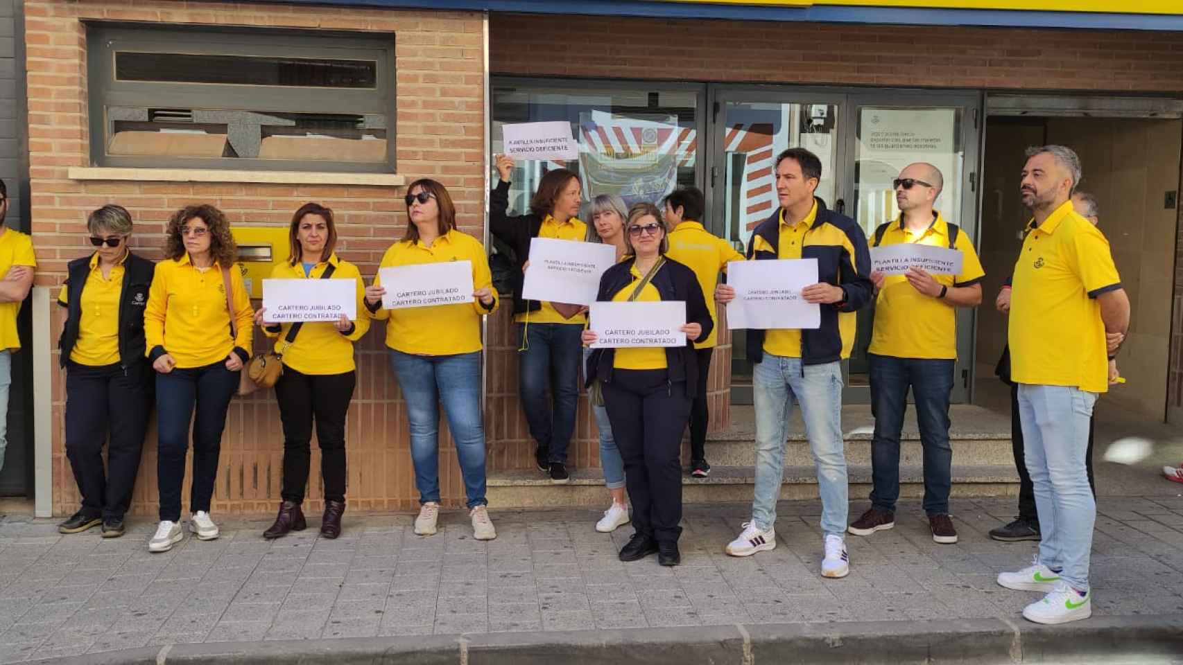 Movilización de Correos en Hellín (Albacete).