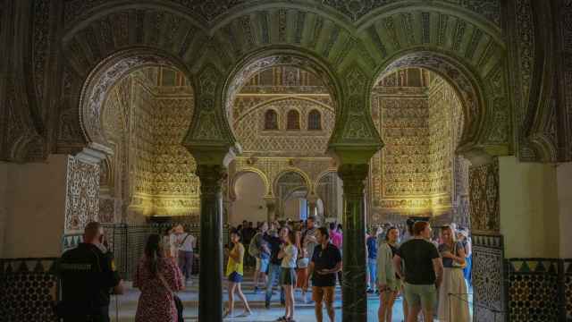 Una de las salas del Alcázar de Sevilla-
