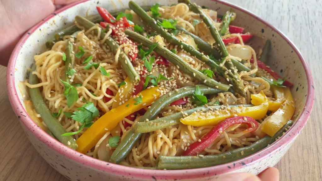 Verduras con salsa oriental, una guarnición fácil, saludable y llena de sabor