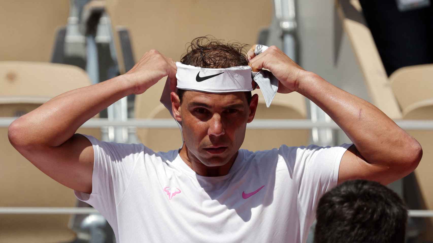 Rafa Nadal, entrenando en las pistas de Roland Garros