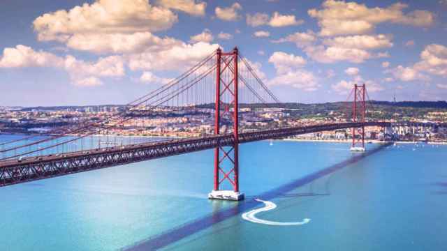 Puente 25 de abril en Lisboa.