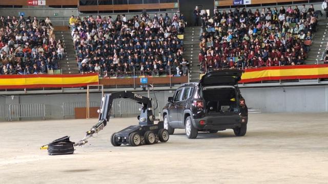 Robot de desactivación de bombas