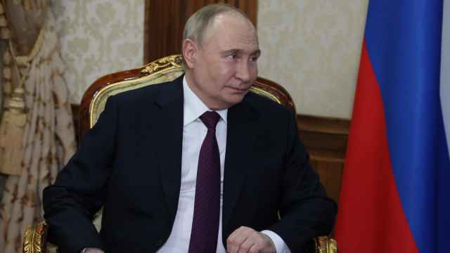 El presidente ruso, Vladimir Putin, este viernes durante una reunión con Alexander Lukashenko en Bielorrusia.