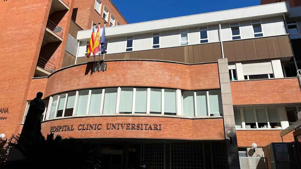 El Hospital Clinic de Valencia, donde se encuentra hospitalizado.