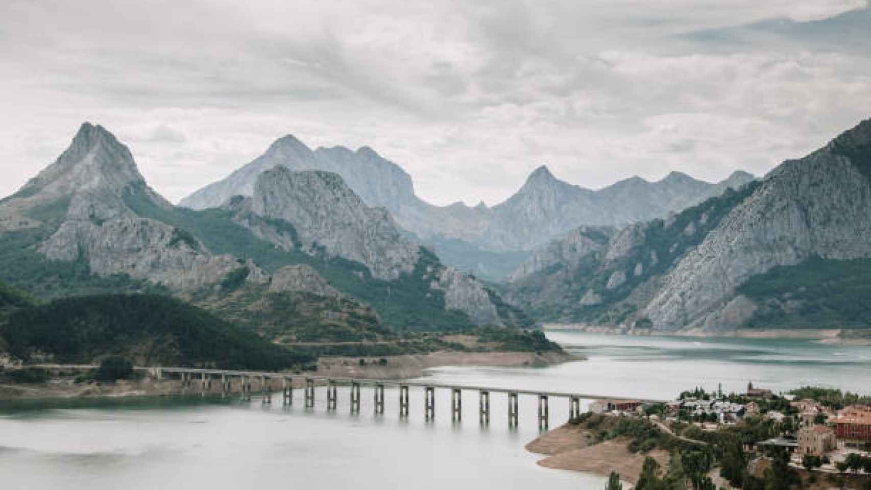 Ni Noruega ni Italia: los fiordos más espectaculares de Europa están en ...