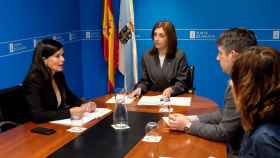 Reunión entre la conselleira de Medio Ambiente y Cambio Climático, Ángeles Vázquez, y la alcaldesa de Mos, Nidia Arévalo.