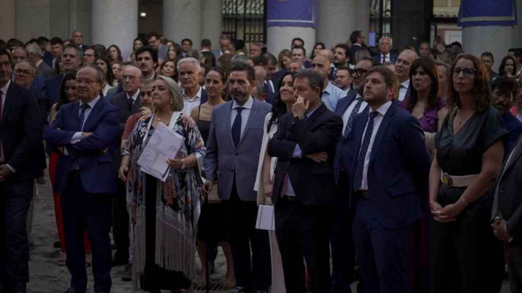 García-Page junto a varios miembros del Gobierno de Castilla-La Mancha. / Foto: José Verdugo.