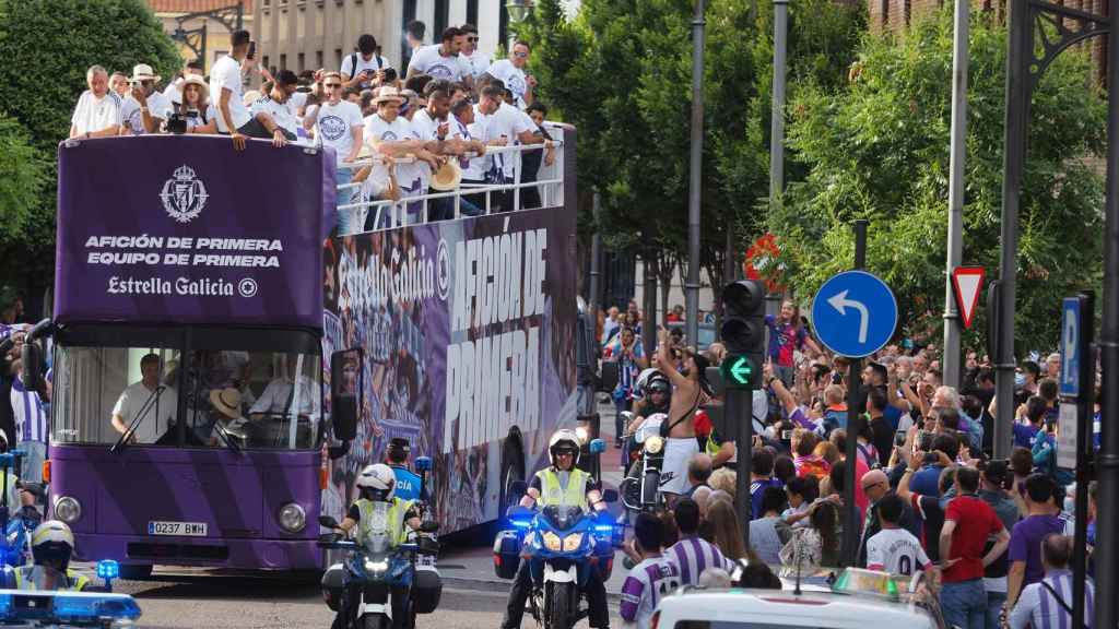El Real Valladolid celebra el ascenso a Primera División en mayo de 2022