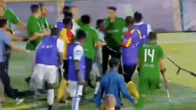 Pelea en la Copa Africa de fútbol para Amputados entre Ghana y Marruecos