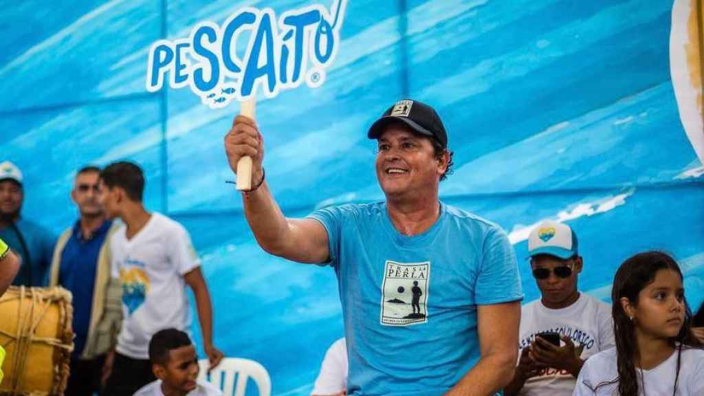 Carlos Vives, pionero de la música vallenata, en un evento organizado por la oenegé Tras la Perla de América