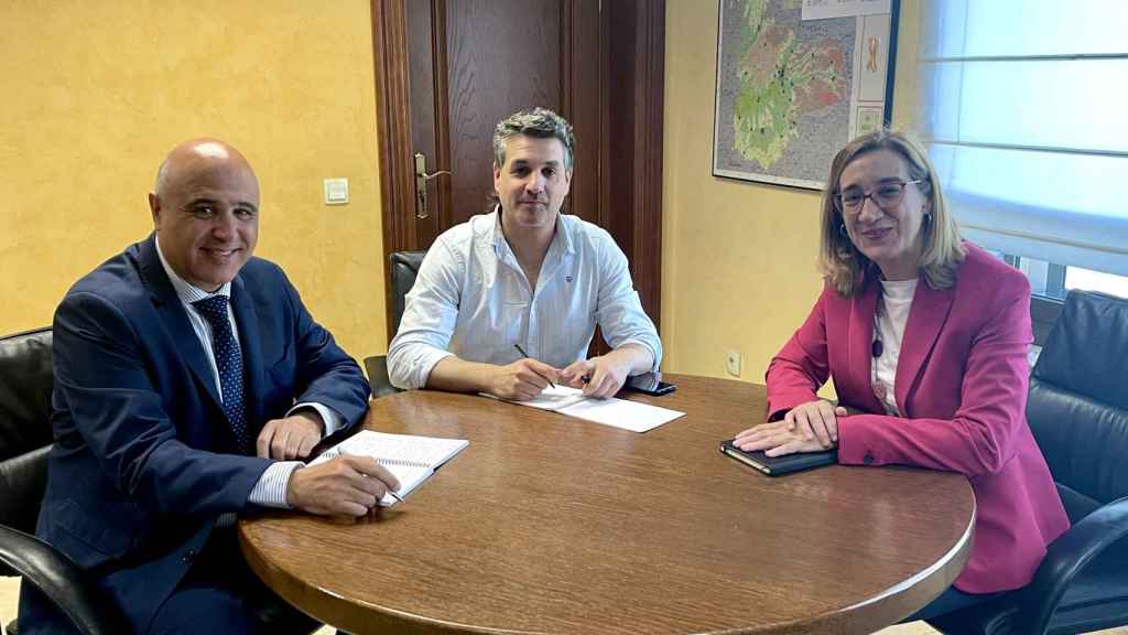 Reunión de Valladolid Toma la Palabra con el subdelegado del Gobierno en Valladolid, Jacinto Canales