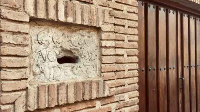 El buzón más antiguo de España en Mayorga, Valladolid
