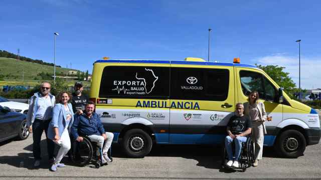 Ambulancia que está viajando desde Valladolid a Gambia