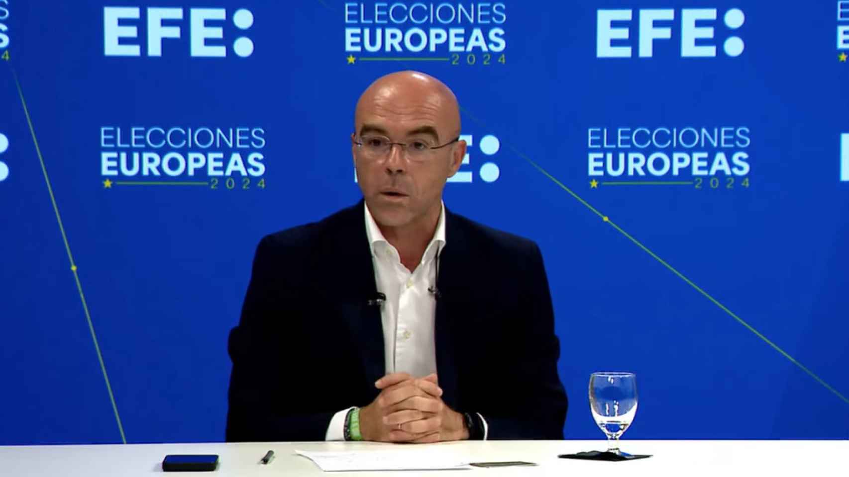 Jorge Buxadé, durante su rueda de prensa para la Agencia EFE