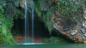 Cascada de la ruta del agua de Buñol, Valencia.