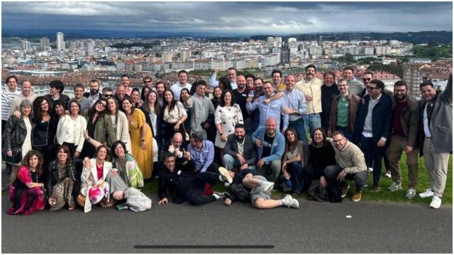 La promoción de 1981 de los Maristas de A Coruña celebra 25 años de su graduación