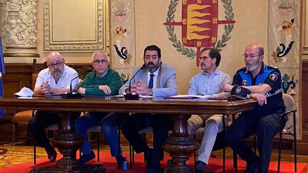 Rueda de prensa en el Ayuntamiento sobre la actuación en Arco de Ladrillo