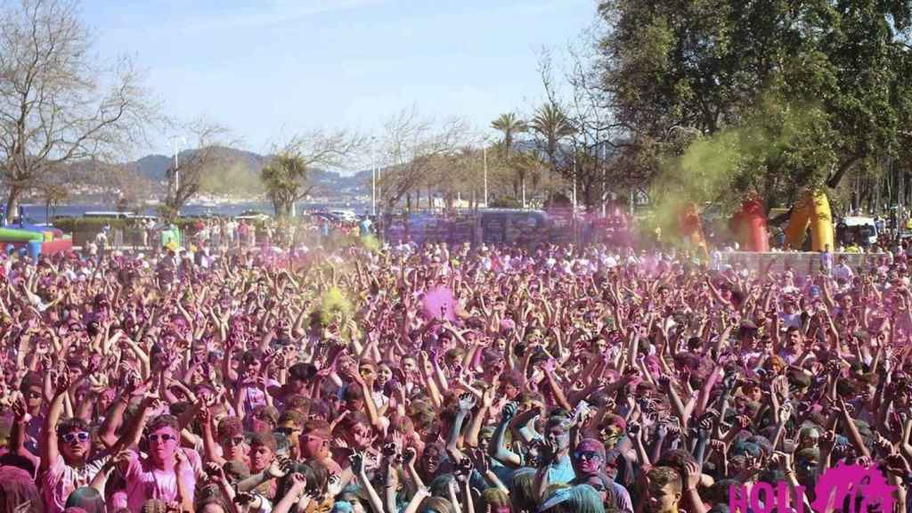 Imagen de una edición anterior de la carrera Holi Life en Vigo.