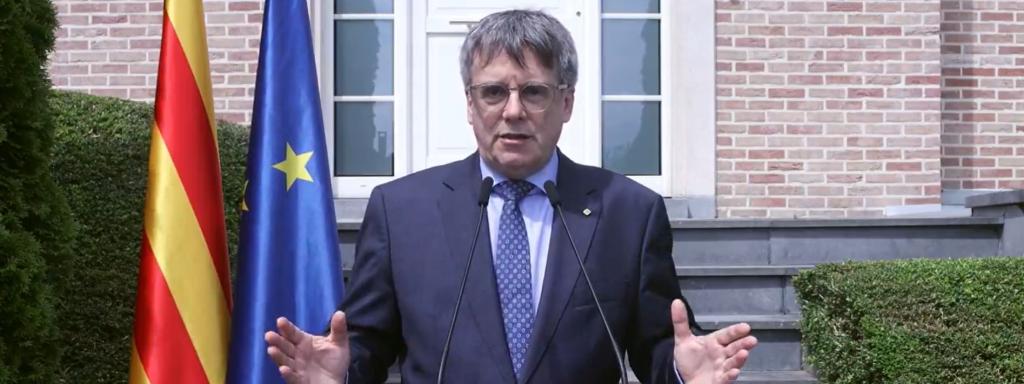 Declaración institucional de Carles Puigdemont en la Casa de la República en Waterloo
